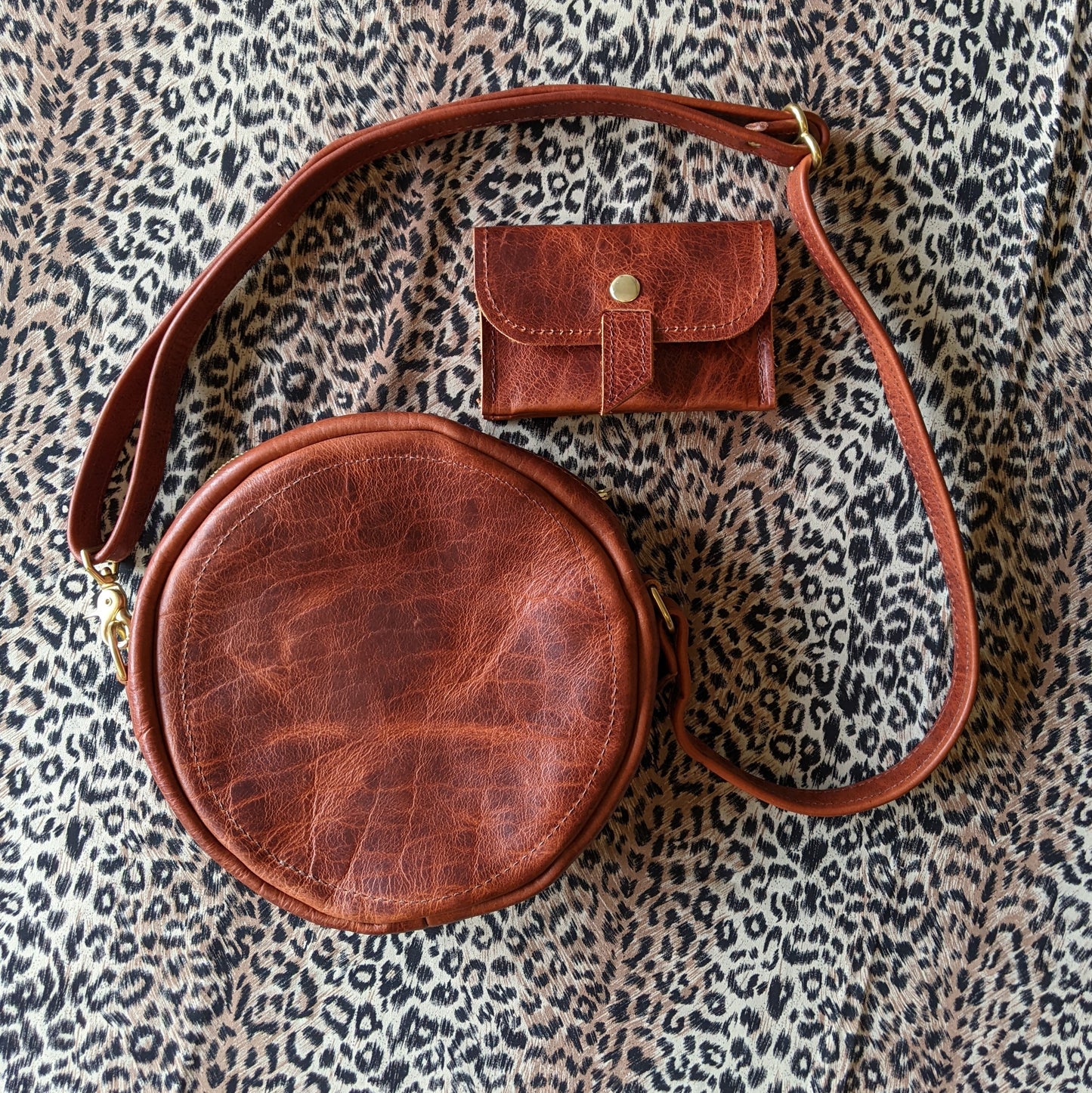 Tambourine Bag gift set Ember Bison Leather